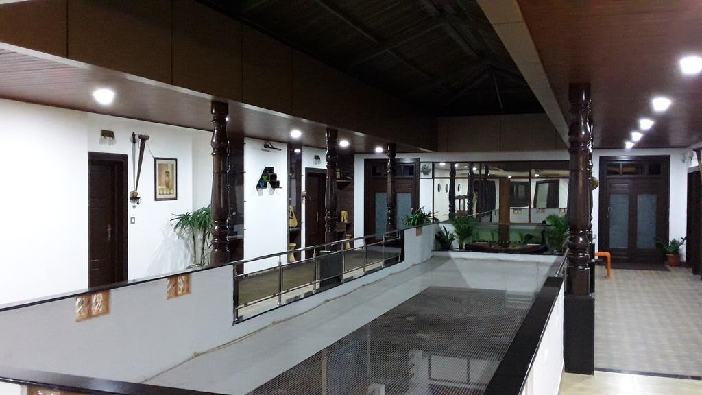 Hotel Mudra Midtown Suites & Rooms Kalasa Exterior foto
